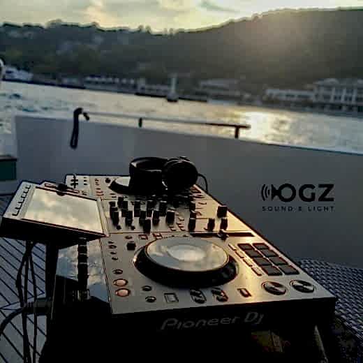 Profesyonel DJ ve Ses & Işık Kiralama Hizmetleri | Ogzsound