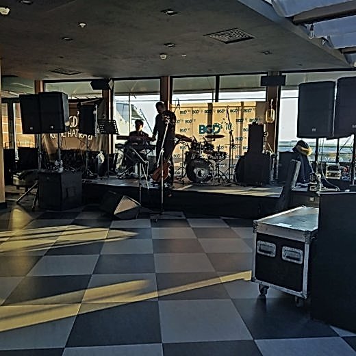 Profesyonel DJ ve Ses & Işık Kiralama Hizmetleri | Ogzsound